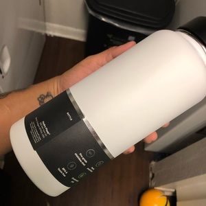 Other - Hydro flask 32oz white Other - Hydro flask 32oz white